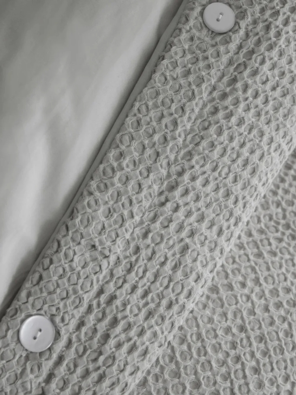 Quince Organic Luxe Honeycomb Duvet Cover Set (includes shams) - King / Cal King - Picture 8 of 8